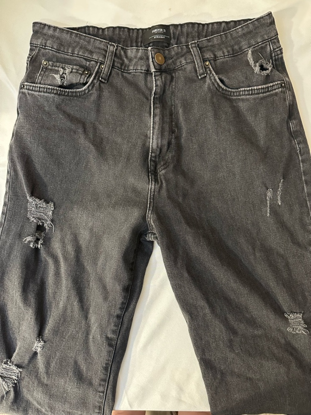 Forever‎ vs 21 Men’s Distressed Gray Straight Jeans